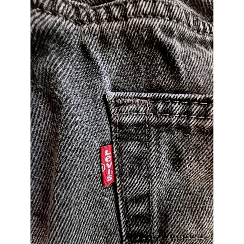 Levis embrace classic